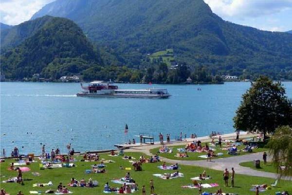 Lac d'Annecy en Haute-Savoie